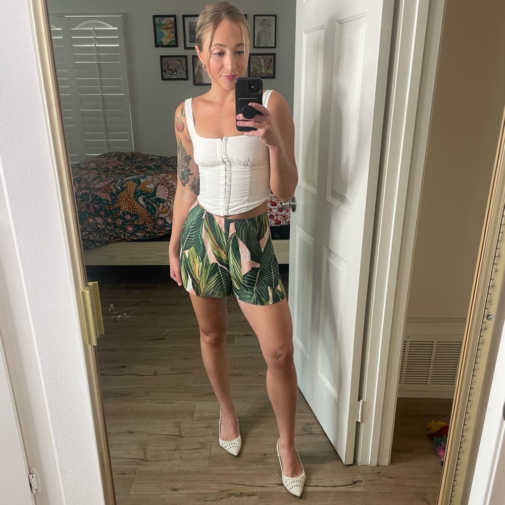 Show Me Your Mumu Palm Leaf Print Shorts